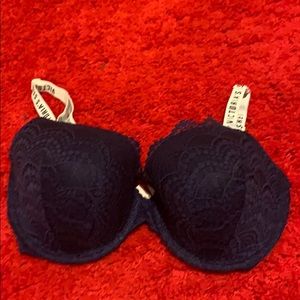Navy blue lacy bra